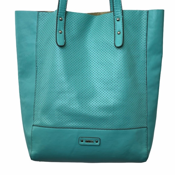 Roots Bag w/ removable clutch! - Picture 4 of 11